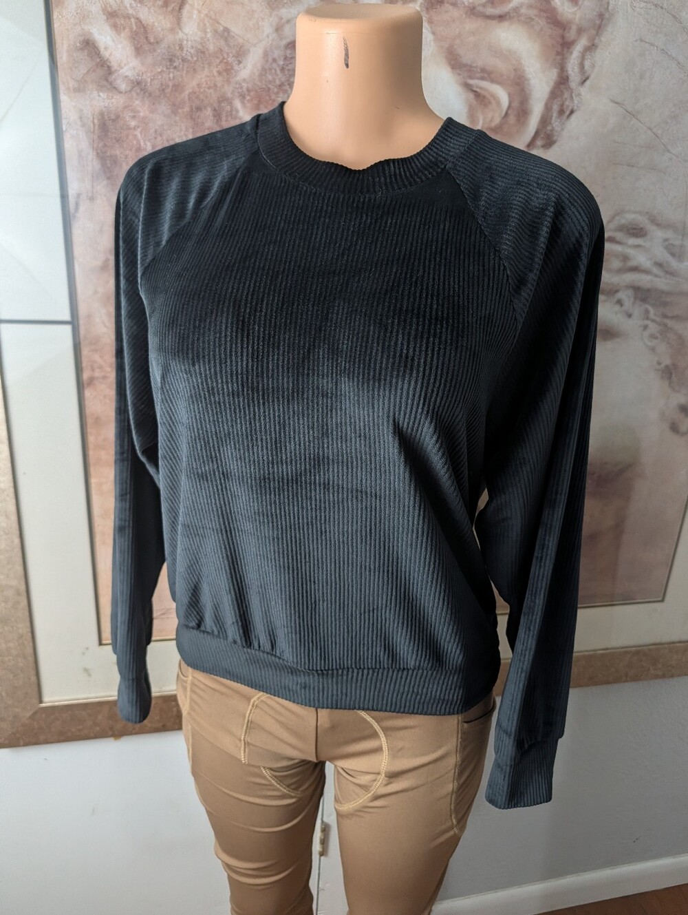 Victoria's Secret Velour Black Ribbed Crewneck Lounge Top Size XS